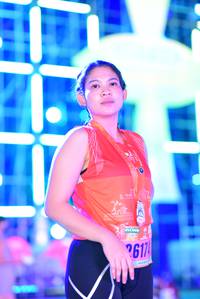 BIB: 617
                            <button type="button" onclick="openModal(17055184)" class="btn btn-primary btn-sm float-right btn-popup" data-toggle="modal" data-target=".modal-high-quality">
                        <i class="fas fa-shopping-cart"></i> Add to Cart
                    </button>
                                            <button type="button" onclick="isThisMe(17055184, true)" class="btn btn-success btn-sm float-right btn-popup btn-isme hidden" data-toggle="tooltip" data-placement="bottom" title="นี่คือรูปของคุณใช่ไหม คลิกที่นี่เพื่อเอาเข้าอัลบั้ม">
                        <i class="fas fa-plus"></i> Add to album
                    </button>
                    <button type="button" onclick="isThisMe(17055184, false)" class="btn btn-warning btn-sm float-right btn-popup btn-isnotme hidden">
                        <i class="fas fa-ban"></i> Remove from album
                    </button>